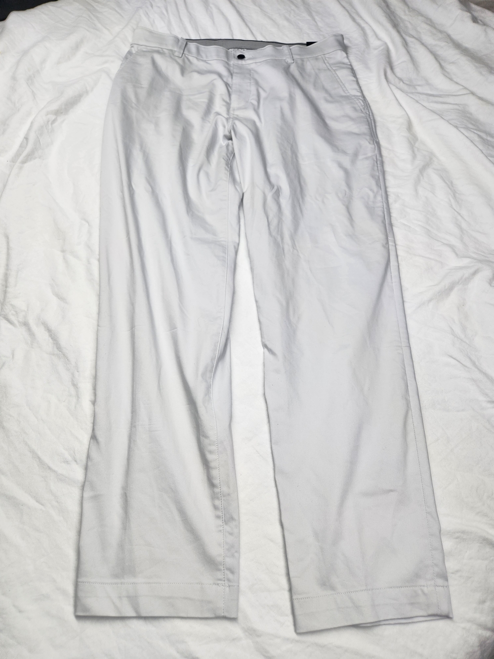 Nike Men's White Chino Pants
